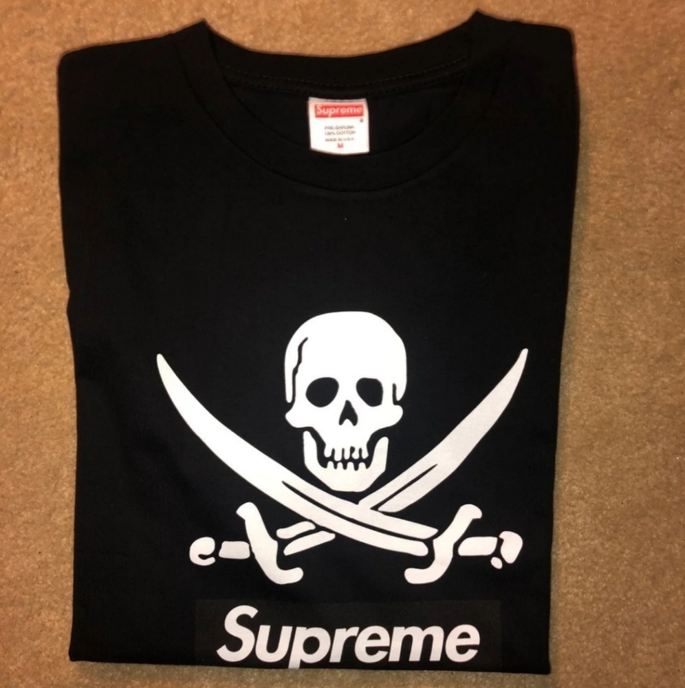 Supreme x neighborhood bogo
